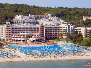 Море 2019 на плажа в Дюни, All inclusive на първа линия юли и август от Хотел Марина бийч